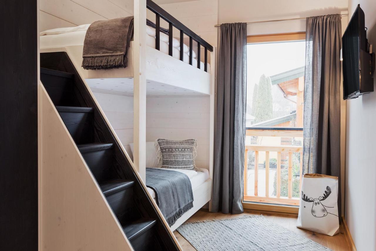 Bewegte Berge Apartments Saalfelden Exterior photo